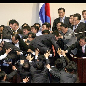 South Korea Establishes Fight Club