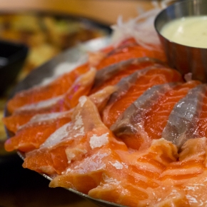 연어상회: All You Can Eat Salmon Sashimi